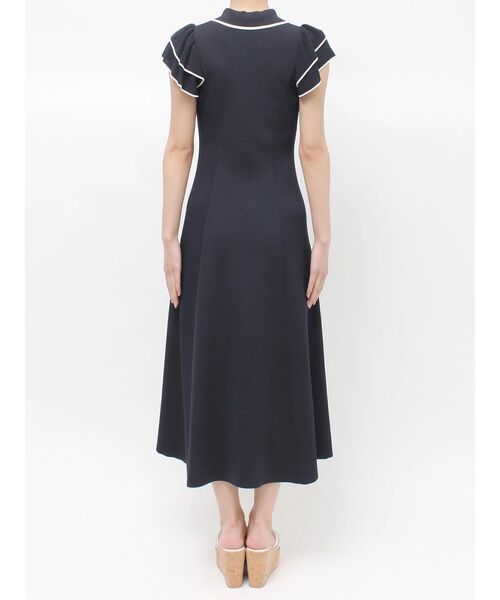 MERCURYDUO(マーキュリーデュオ)の「ポロ衿ラッフルニットワンピース(ワンピース・レディース・ネイビー/ライトブルー/ブラック・MEDIUM/SMALL)」の12枚目の写真