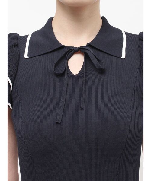MERCURYDUO(マーキュリーデュオ)の「ポロ衿ラッフルニットワンピース(ワンピース・レディース・ネイビー/ライトブルー/ブラック・MEDIUM/SMALL)」の11枚目の写真