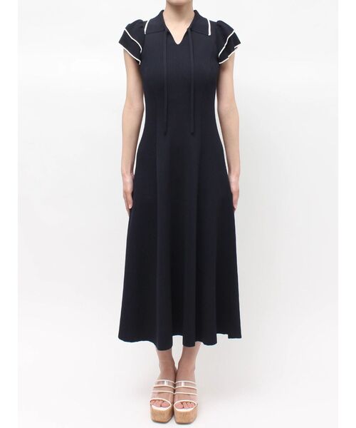 MERCURYDUO(マーキュリーデュオ)の「ポロ衿ラッフルニットワンピース(ワンピース・レディース・ネイビー/ライトブルー/ブラック・MEDIUM/SMALL)」の7枚目の写真