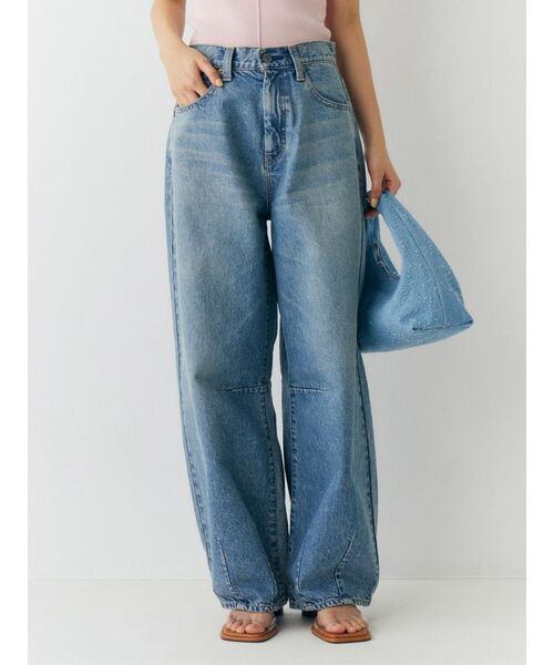 Ungrid（アングリッド）の「カーブルーズカラーデニム（デニムパンツ・レディース・ピンク/アイボリー/ブルー・26inch/25inch/24inch）」の3枚目の写真