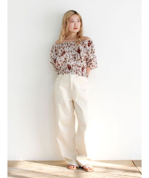 Ungrid（アングリッド）の「カーブルーズカラーデニム（デニムパンツ・レディース・ピンク/アイボリー/ブルー・26inch/25inch/24inch）」の17枚目の写真