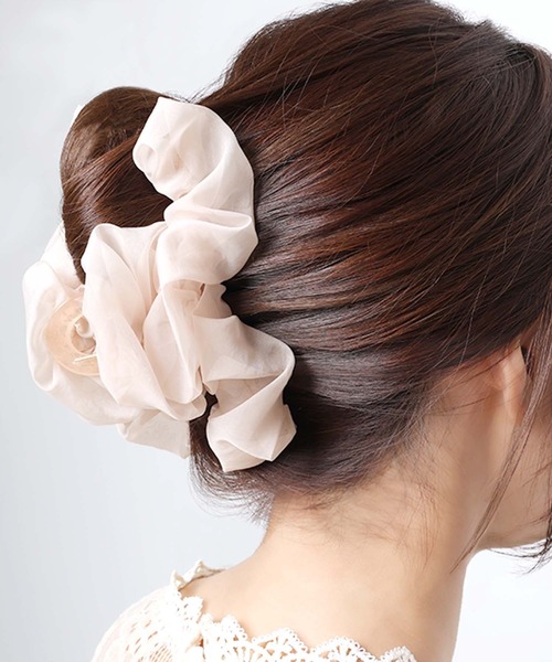 Flowering(フラワーリング)の「くしゅくしゅ/ヘアバンス(バレッタ/ヘアクリップ・レディース・ブラック/アイボリー/ピンク・FREE)」の16枚目の写真