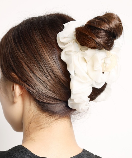 Flowering(フラワーリング)の「くしゅくしゅ/ヘアバンス(バレッタ/ヘアクリップ・レディース・ブラック/アイボリー/ピンク・FREE)」の13枚目の写真