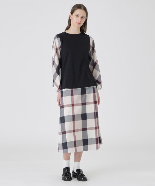 BLUE LABEL CRESTBRIDGE（ブルーレーベルクレストブリッジ）の「チェックスリーブプルオーバー（Tシャツ/カットソー・レディース・ダークネイビー/ホワイト系その他/ブラック/オフホワイト・40/38）」の17枚目の写真