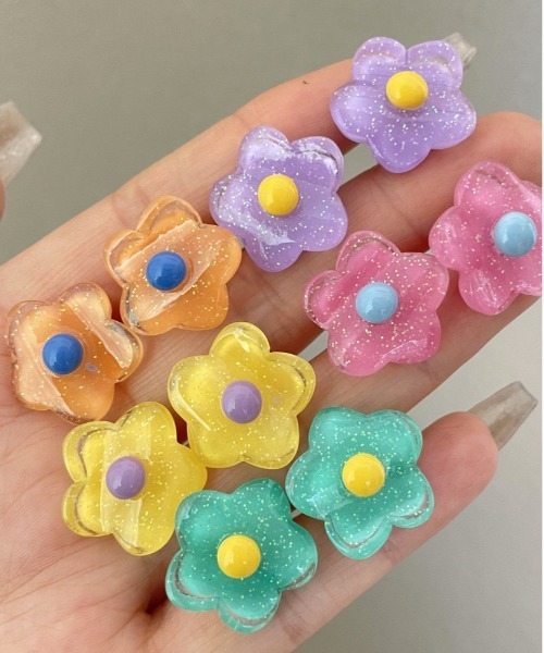 Mayree(メイリー)の「【urge select】フラワーモチーフ キャンディーカラー ピアス(ピアス(両耳用)・レディース・グリーン系/オレンジ系/ピンク系/イエロー系/パープル系・FREE)」の7枚目の写真