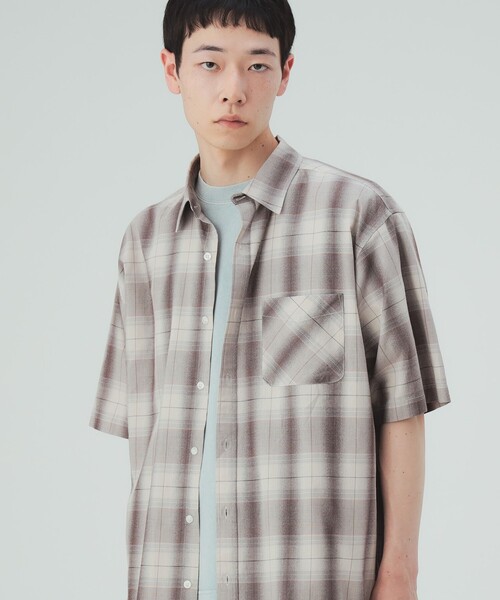 BEAMS HEART(ビームスハート)の「【7/16値下げ】オンブレーチェック ショートスリーブ シャツ(ユニセックス)(シャツ/ブラウス・メンズ・ネイビー/ベージュ・LARGE/MEDIUM/SMALL)」の7枚目の写真