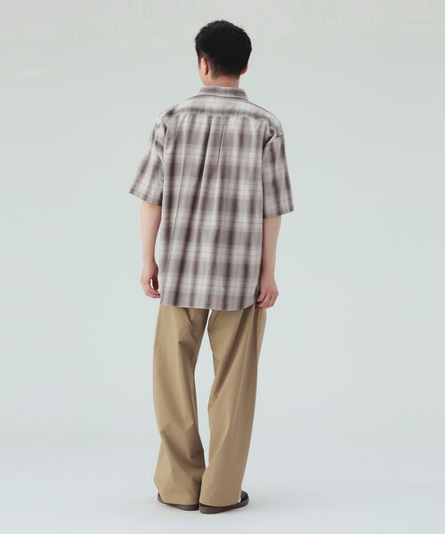 BEAMS HEART(ビームスハート)の「【7/16値下げ】オンブレーチェック ショートスリーブ シャツ(ユニセックス)(シャツ/ブラウス・メンズ・ネイビー/ベージュ・LARGE/MEDIUM/SMALL)」の9枚目の写真