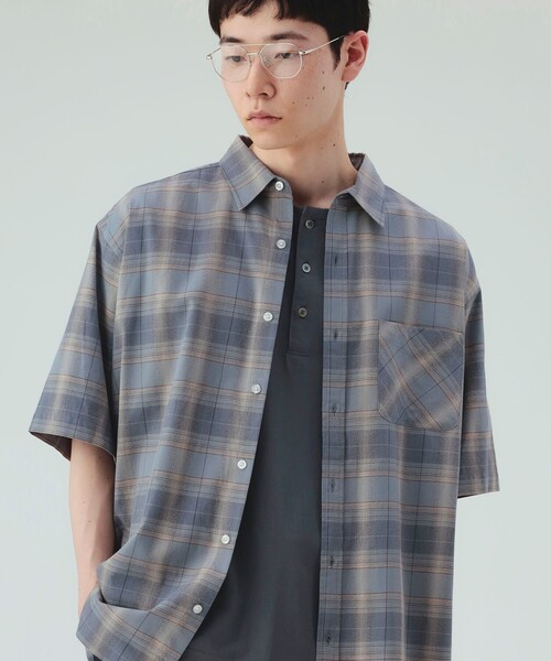 BEAMS HEART(ビームスハート)の「【7/16値下げ】オンブレーチェック ショートスリーブ シャツ(ユニセックス)(シャツ/ブラウス・メンズ・ネイビー/ベージュ・LARGE/MEDIUM/SMALL)」の22枚目の写真