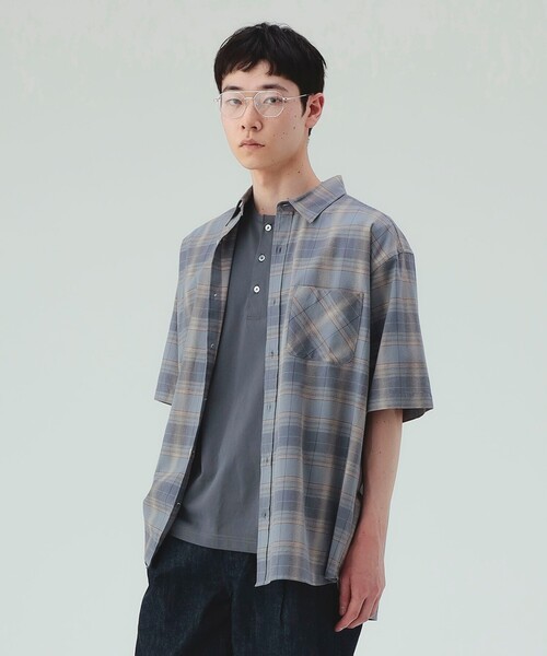 BEAMS HEART(ビームスハート)の「【7/16値下げ】オンブレーチェック ショートスリーブ シャツ(ユニセックス)(シャツ/ブラウス・メンズ・ネイビー/ベージュ・LARGE/MEDIUM/SMALL)」の4枚目の写真