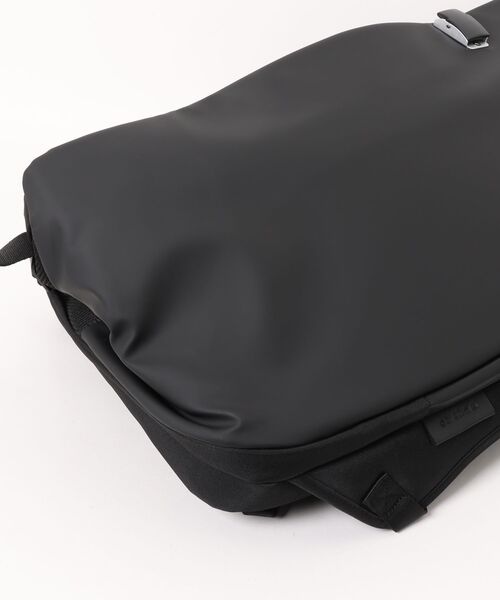 Lui's（ルイス）の「Isar Medium Obisian Black（バックパック/リュック・メンズ・ブラック・FREE）」の10枚目の写真