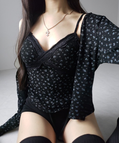 me+em select（ミームセレクト）の「【 ２点セット 】小花柄レースキャミソール ＋ カーディガン SET ／ （ 2piece SET ）Floral lace camisole + cardigan SET（アンサンブル・レディース・ブラック/グレー・FREE）」の19枚目の写真