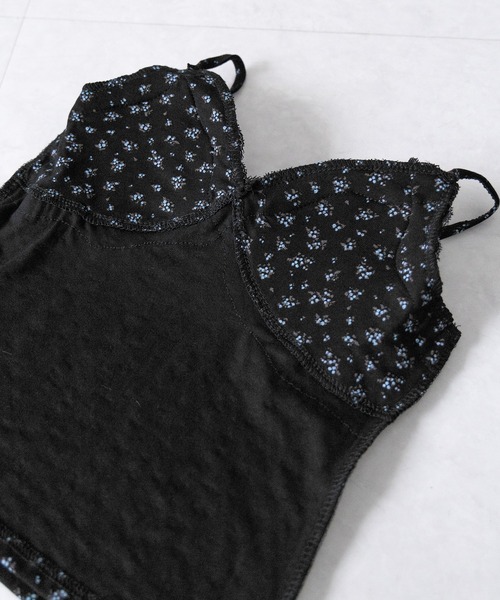 me+em select（ミームセレクト）の「【 ２点セット 】小花柄レースキャミソール ＋ カーディガン SET ／ （ 2piece SET ）Floral lace camisole + cardigan SET（アンサンブル・レディース・ブラック/グレー・FREE）」の5枚目の写真