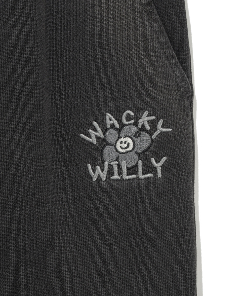 Wacky WiLLy（ワッキーウィリー）の「ウィメンズデニムウォッシュセミワイドカーゴパンツダークグレー（スウェットパンツ・レディース・その他・MEDIUM/SMALL）」の6枚目の写真