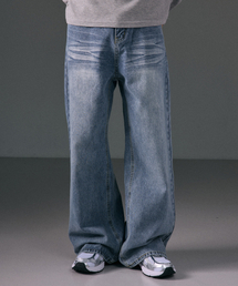 LXT（エルエックスティー）の「ウォッシュドワイドセミフレアデニムパンツ（デニムパンツ）」