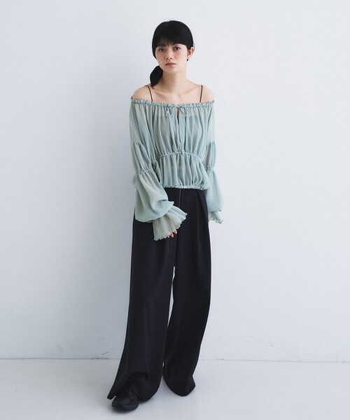 CODE A（コードエー）の「off－shoulder blouse（シャツ/ブラウス・レディース・チャコールグレー/サックスブルー/ホワイト・00）」の12枚目の写真