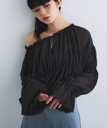 CODE A（コードエー）の「off－shoulder blouse（シャツ/ブラウス）」