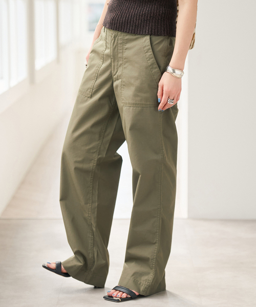 Spick & Span（スピックアンドスパン）の「リップルーズベイカーパンツ（カーゴパンツ・レディース・ホワイト/カーキ/ブラック・40/38/36）」の3枚目の写真