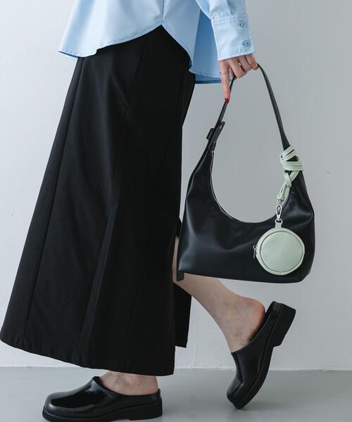 SENSE OF PLACE by URBAN RESEARCH（センスオブプレイスバイアーバンリサーチ）の「ラウンドポーチツキバッグ（ハンドバッグ・レディース・ライトベージュ・ONE）」の2枚目の写真