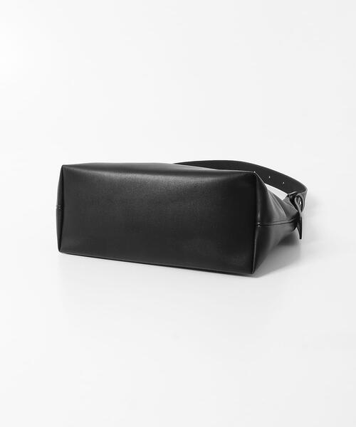 SENSE OF PLACE by URBAN RESEARCH（センスオブプレイスバイアーバンリサーチ）の「ラウンドポーチツキバッグ（ハンドバッグ・レディース・ライトベージュ・ONE）」の8枚目の写真