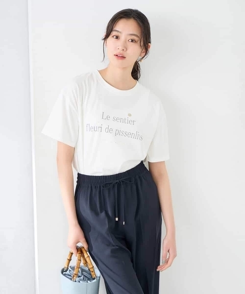 a.v.v（アーヴェヴェ）の「【UVカット/接触冷感】ロゴTシャツ（Tシャツ/カットソー・レディース・ホワイト/チャコールグレー/ネイビー・38/36/40）」の11枚目の写真