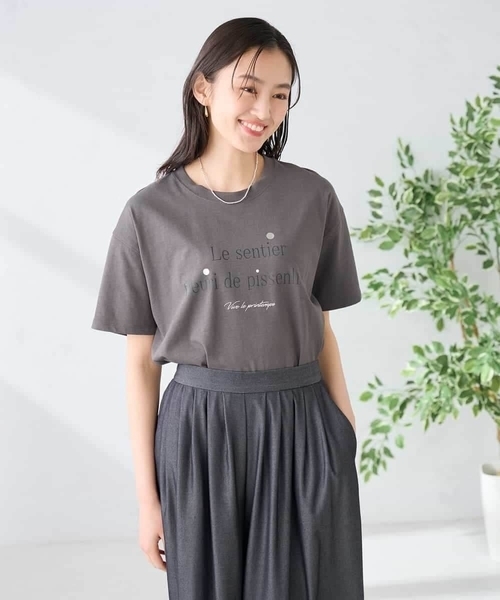 a.v.v（アーヴェヴェ）の「【UVカット/接触冷感】ロゴTシャツ（Tシャツ/カットソー・レディース・ホワイト/チャコールグレー/ネイビー・38/36/40）」の15枚目の写真