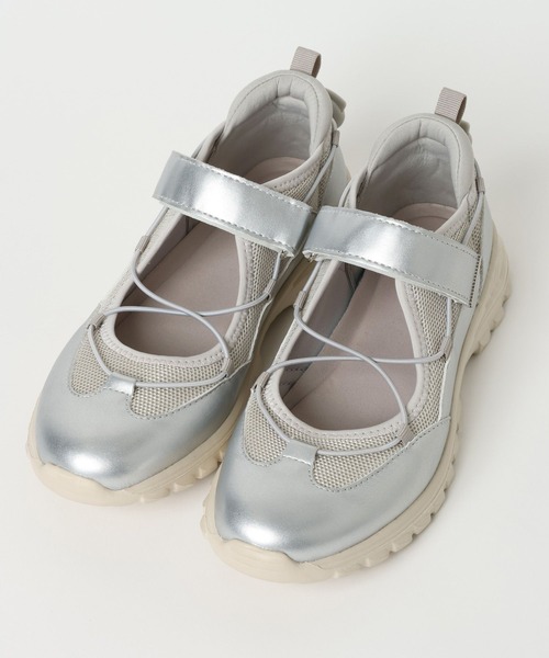 GLOBAL WORK(グローバルワーク)の「エアかるクッションコードスニーカー/670507(スニーカー・レディース・ブラック系その他3/シルバー/ダークブラウン/オフホワイト/ブラック・LARGE/X-LARGE/MEDIUM)」の5枚目の写真