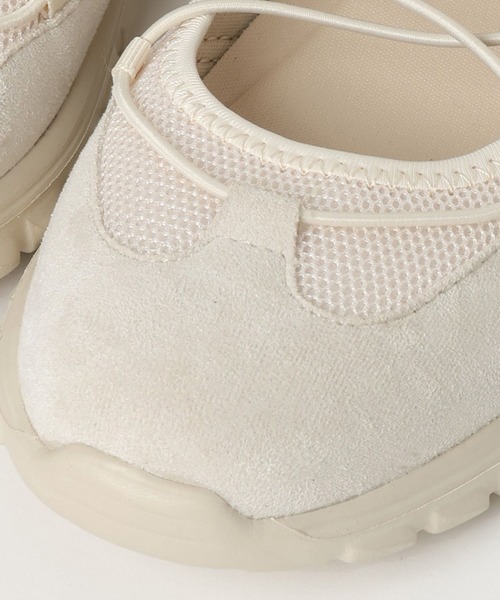 GLOBAL WORK(グローバルワーク)の「エアかるクッションコードスニーカー/670507(スニーカー・レディース・ブラック系その他3/シルバー/ダークブラウン/オフホワイト/ブラック・LARGE/X-LARGE/MEDIUM)」の15枚目の写真