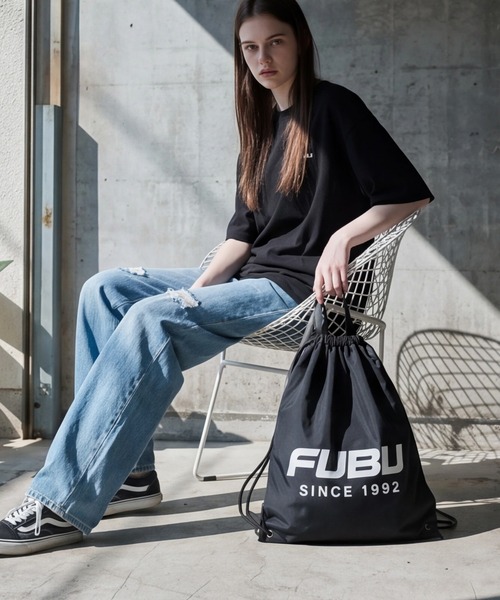 FUBU（ フブ）の「【FUBU/フブ】NAPSACK/ナップサック（バックパック/リュック・メンズ・ブラック/ホワイト・FREE）」の12枚目の写真