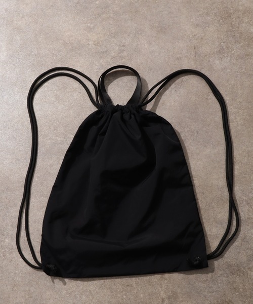 FUBU（ フブ）の「【FUBU/フブ】NAPSACK/ナップサック（バックパック/リュック・メンズ・ブラック/ホワイト・FREE）」の18枚目の写真