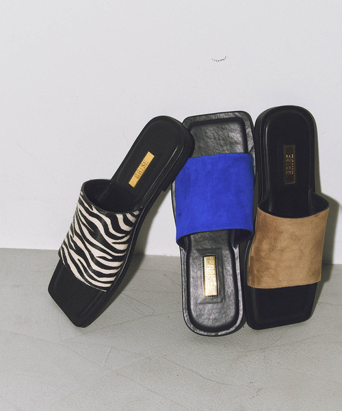 GRISE（グリーズ）の「GRISE LEATHER SLIDE サンダル（サンダル・レディース・ホワイト系その他/キャメル/ブルー系その他・SMALL/MEDIUM/LARGE/X-LARGE）」の21枚目の写真