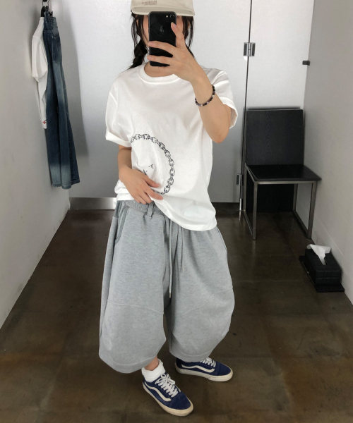 KICHUL(キチョル)の「Low Chain T-shirt (White)(Tシャツ/カットソー・レディース・その他・LARGE/MEDIUM/SMALL)」の3枚目の写真