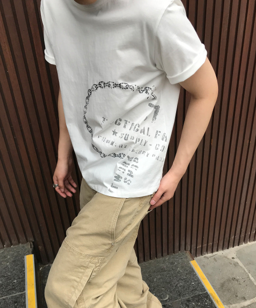 KICHUL(キチョル)の「Low Chain T-shirt (White)(Tシャツ/カットソー・レディース・その他・LARGE/MEDIUM/SMALL)」の6枚目の写真
