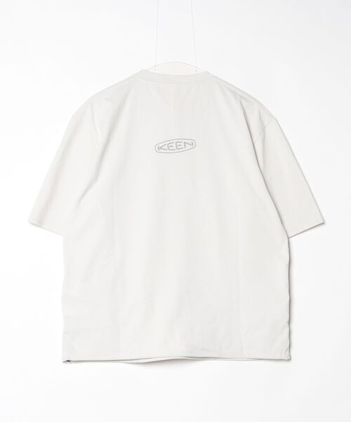KEEN(キーン)の「DRY TECH LOGO TEE / ドライ テック ロゴ ティー(Tシャツ/カットソー・メンズ・オフホワイト・M/S/L/XL)」の5枚目の写真