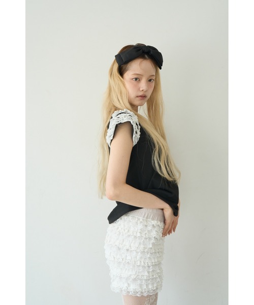 Smyeon(スミョン)の「Lace sleeve tee/レース袖Tシャツ(Tシャツ/カットソー・レディース・ブラック/ホワイト・FREE)」の7枚目の写真