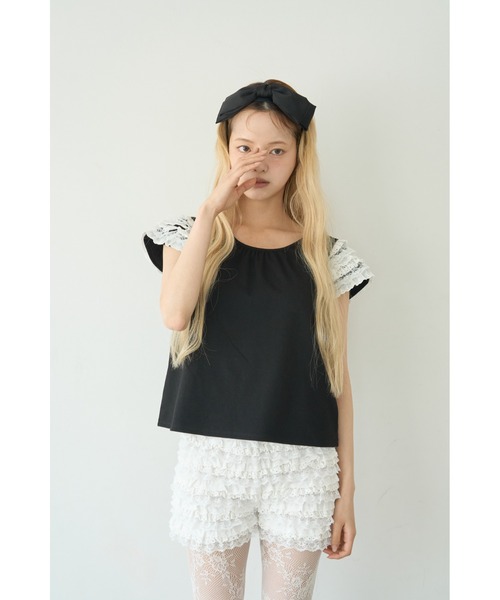 Smyeon(スミョン)の「Lace sleeve tee/レース袖Tシャツ(Tシャツ/カットソー・レディース・ブラック/ホワイト・FREE)」の4枚目の写真