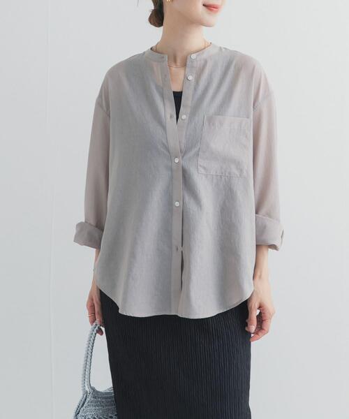 URBAN RESEARCH DOORS(アーバンリサーチドアーズ)の「『UR TECH』バンドカラーシャツ(シャツ/ブラウス・レディース・ライトグレー/ネイビー/ベージュ・FREE)」の12枚目の写真