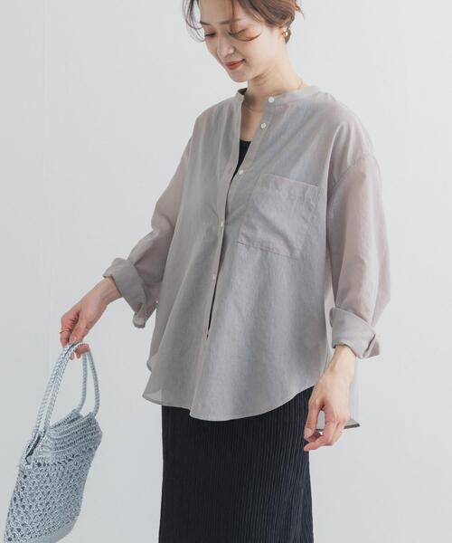 URBAN RESEARCH DOORS(アーバンリサーチドアーズ)の「『UR TECH』バンドカラーシャツ(シャツ/ブラウス・レディース・ライトグレー/ネイビー/ベージュ・FREE)」の16枚目の写真