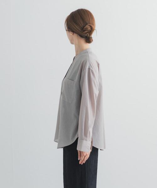 URBAN RESEARCH DOORS(アーバンリサーチドアーズ)の「『UR TECH』バンドカラーシャツ(シャツ/ブラウス・レディース・ライトグレー/ネイビー/ベージュ・FREE)」の19枚目の写真