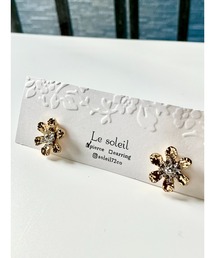 【Le soleil】小ぶりフラワーモチーフ　パールキャッチピアス(MA)