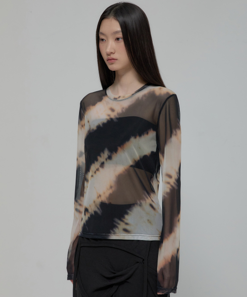 FLAREUP(フレアアップ)の「Sheer Mesh Long Sleeve (FL-142_Black&Sand Beige)(Tシャツ/カットソー・レディース・サンドベージュ・OS)」の11枚目の写真