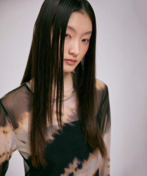 FLAREUP(フレアアップ)の「Sheer Mesh Long Sleeve (FL-142_Black&Sand Beige)(Tシャツ/カットソー・レディース・サンドベージュ・OS)」の5枚目の写真