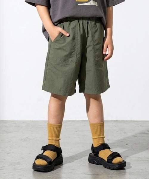 NAVY(ネイビー)の「NAVY 水陸両用ナイロン バイカラー&ソリッド イージーショートパンツ(その他パンツ・キッズ・ブラック/ベージュ系その他/ベージュ/ターコイズブルー/ブラック系その他/カーキ・130cm/120cm/160cm/150cm/140cm)」の6枚目の写真