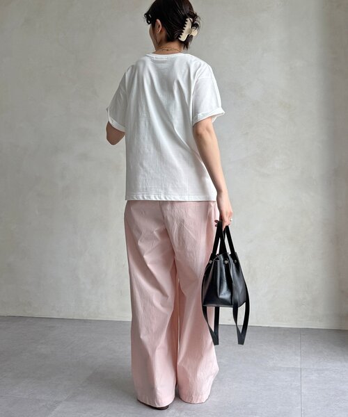 DouDou(ドゥドゥ)の「【WEB限定】CaenクルーネックロゴTEE(Tシャツ/カットソー・レディース・レッド/オフホワイト/チャコールグレー・FREE)」の22枚目の写真