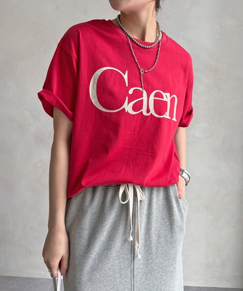 DouDou(ドゥドゥ)の「【WEB限定】CaenクルーネックロゴTEE(Tシャツ/カットソー・レディース・レッド/オフホワイト/チャコールグレー・FREE)」の6枚目の写真