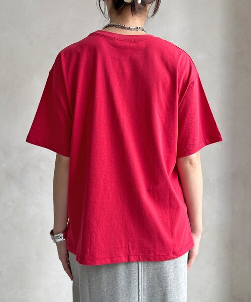DouDou(ドゥドゥ)の「【WEB限定】CaenクルーネックロゴTEE(Tシャツ/カットソー・レディース・レッド/オフホワイト/チャコールグレー・FREE)」の11枚目の写真