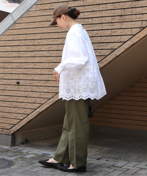 THE SHINZONE（ザ　シンゾーン）の「THE SHINZONE/シンゾーン　チャーチブラウス　CHURCH BLOUSE　26AMSBL06（シャツ/ブラウス・レディース・ブラック/ホワイト・36）」の14枚目の写真