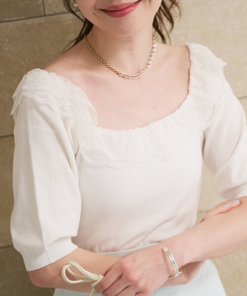 La boutique BonBon（ラブティックボンボン）の「【愛されニット】レースフリルニット（ニット/セーター・レディース・ホワイト/ネイビー/ピンク・FREE）」の13枚目の写真