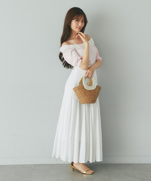 La boutique BonBon（ラブティックボンボン）の「【愛されニット】レースフリルニット（ニット/セーター・レディース・ホワイト/ネイビー/ピンク・FREE）」の6枚目の写真