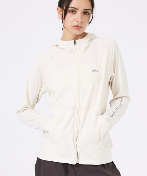 NANGA(ナンガ)の「【NANGA / ナンガ】Air Flex RASH GUARD ZIP PK W/リフレクタープリント ラッシュガードパーカー(Tシャツ/カットソー・レディース・ブラック/ホワイト/グレー・フリー)」の2枚目の写真