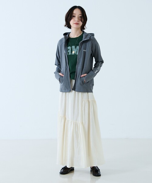 NANGA(ナンガ)の「【NANGA / ナンガ】Air Flex RASH GUARD ZIP PK W/リフレクタープリント ラッシュガードパーカー(Tシャツ/カットソー・レディース・ブラック/ホワイト/グレー・フリー)」の12枚目の写真